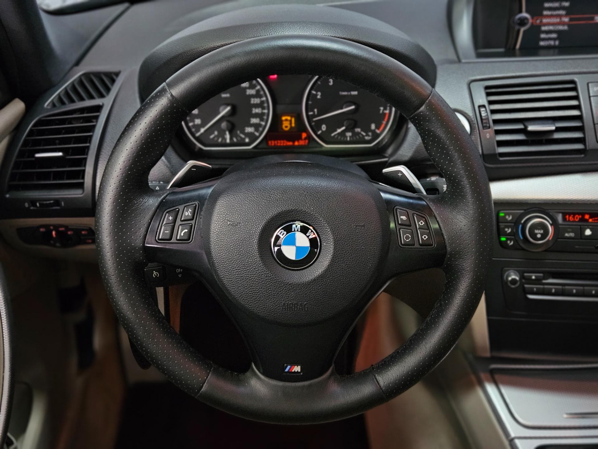 Bmw 130i Ud51 2011 miniatura 9