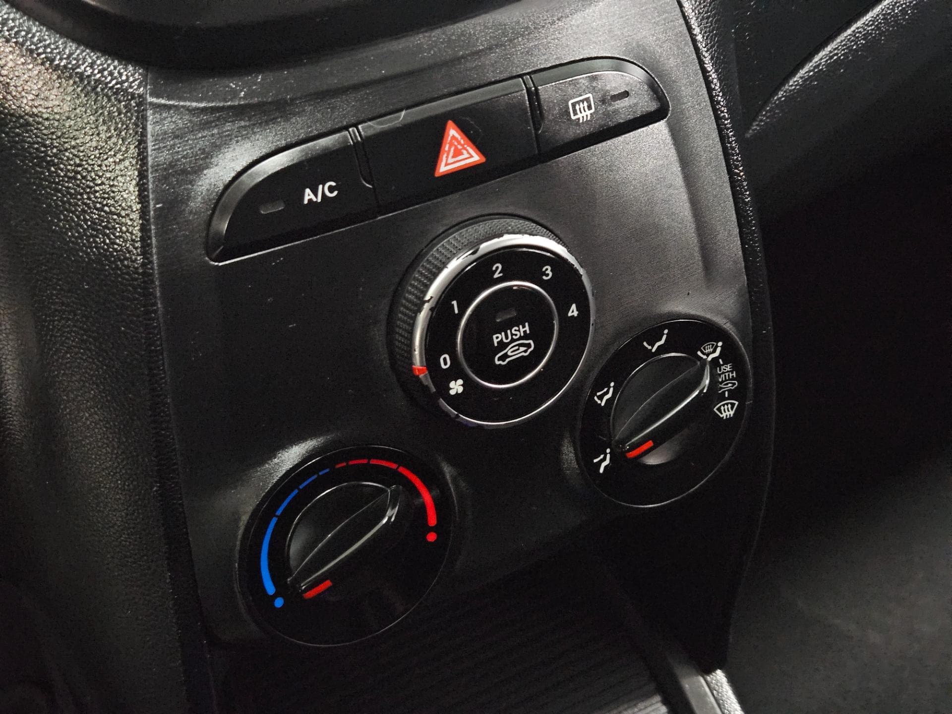 Hyundai Hb20 1.6a Comf 2016 miniatura 12