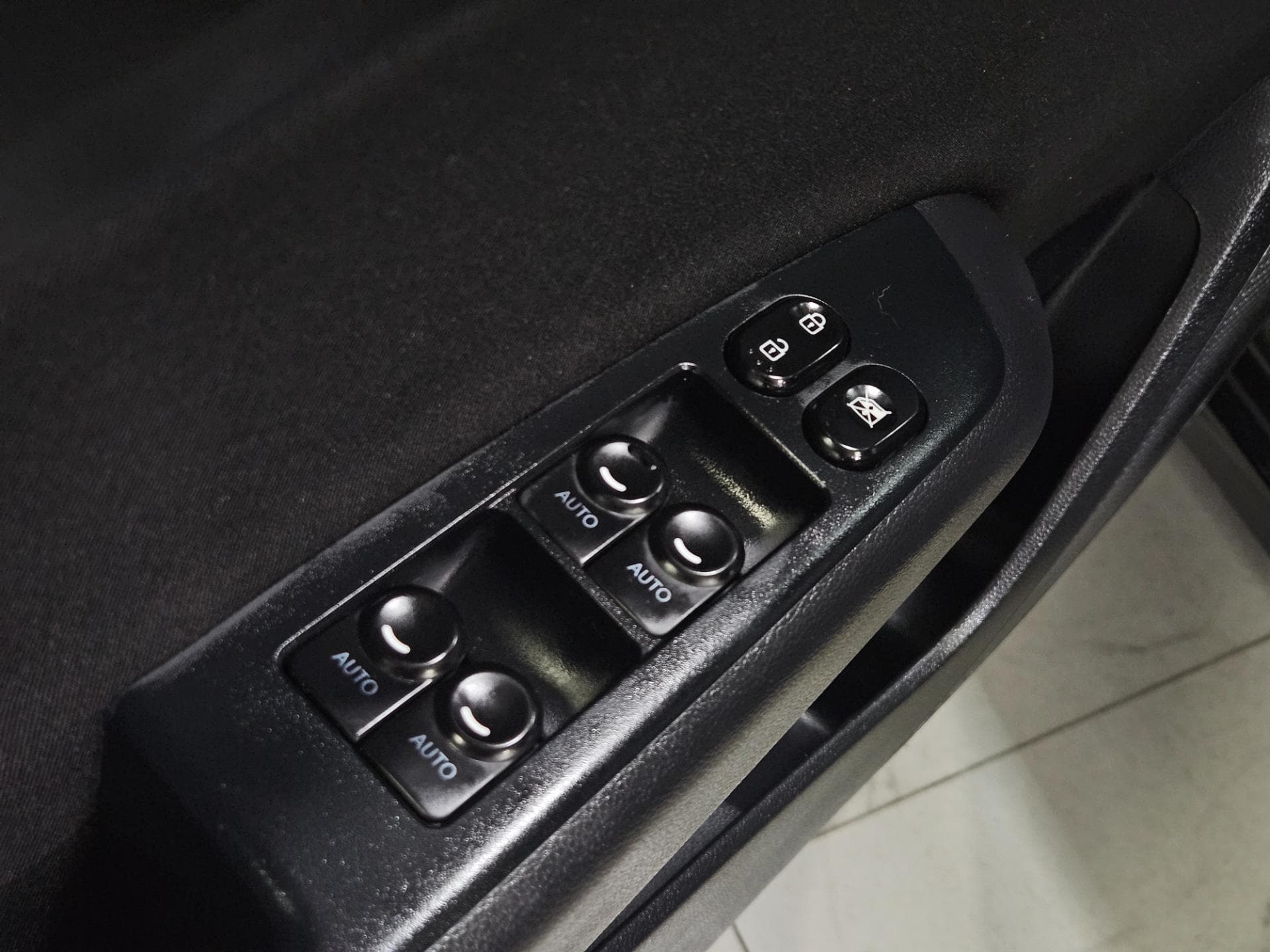 Hyundai Hb20 1.6a Comf 2016 miniatura 14