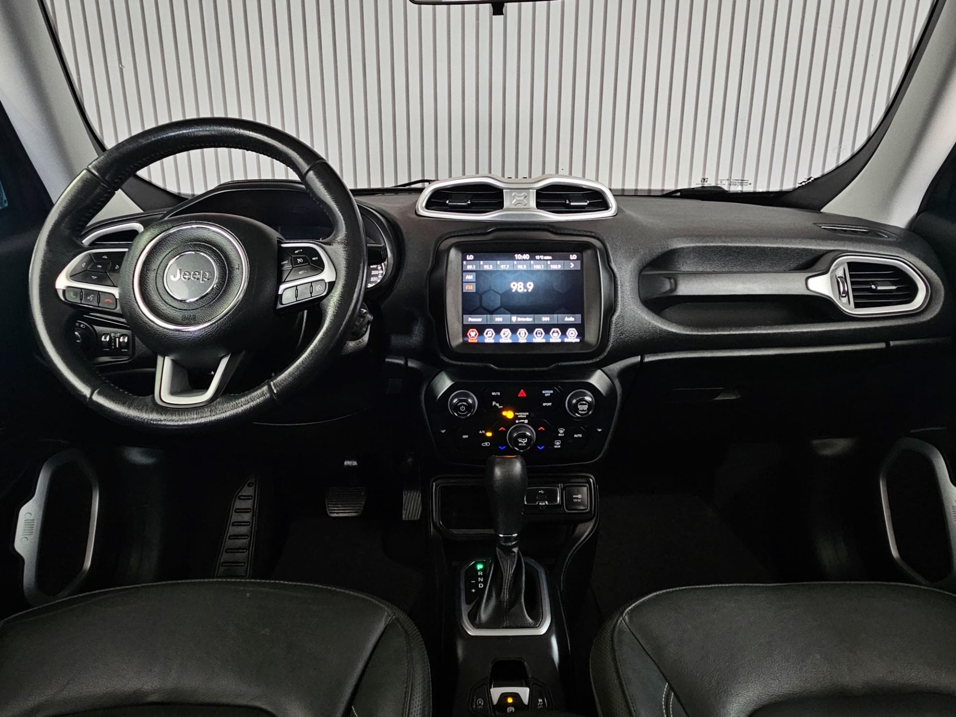 Jeep Renegade Lngtd At 2020 miniatura 27