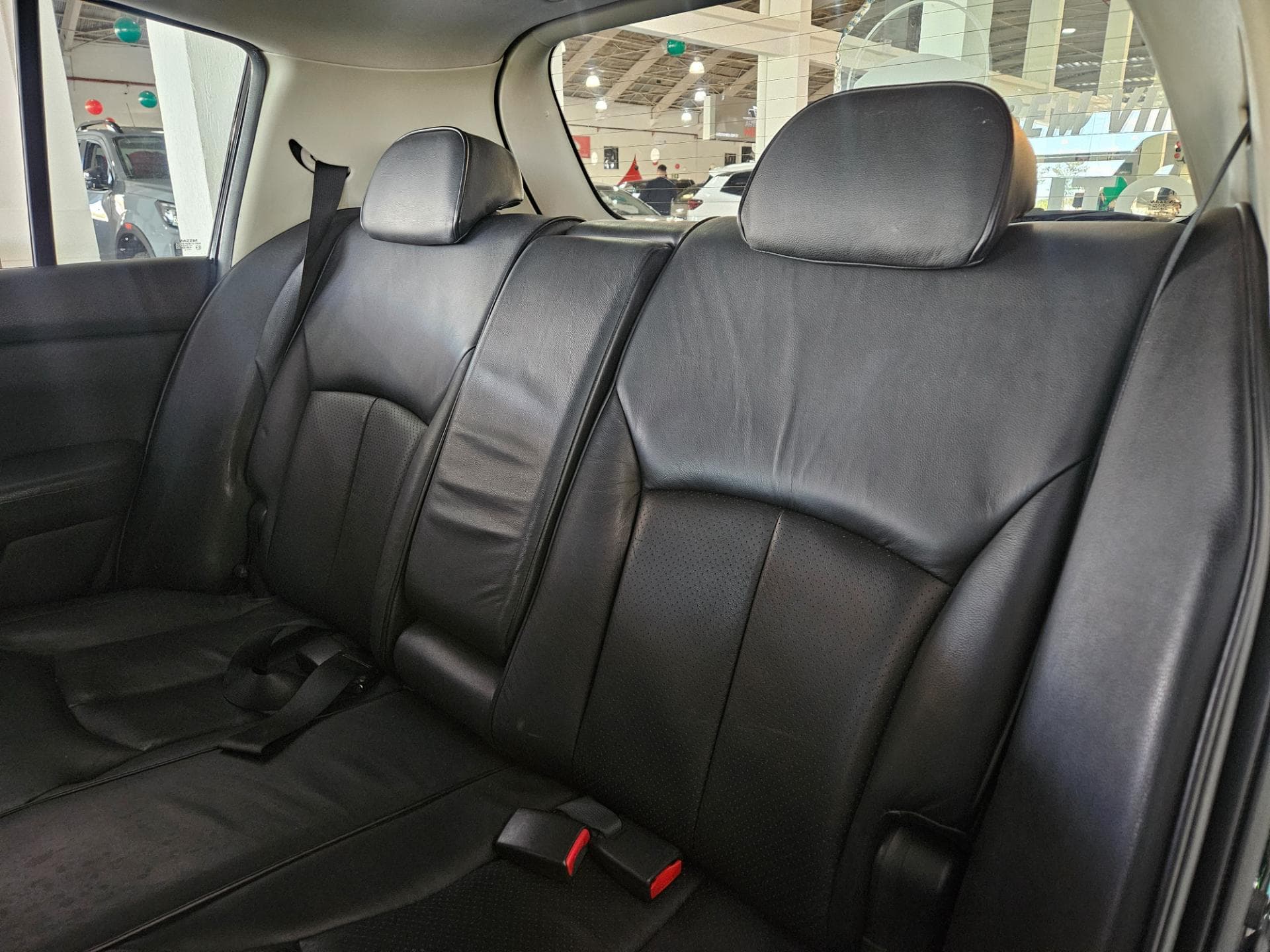 Nissan Tiida 1.8 Sl 2013 miniatura 18