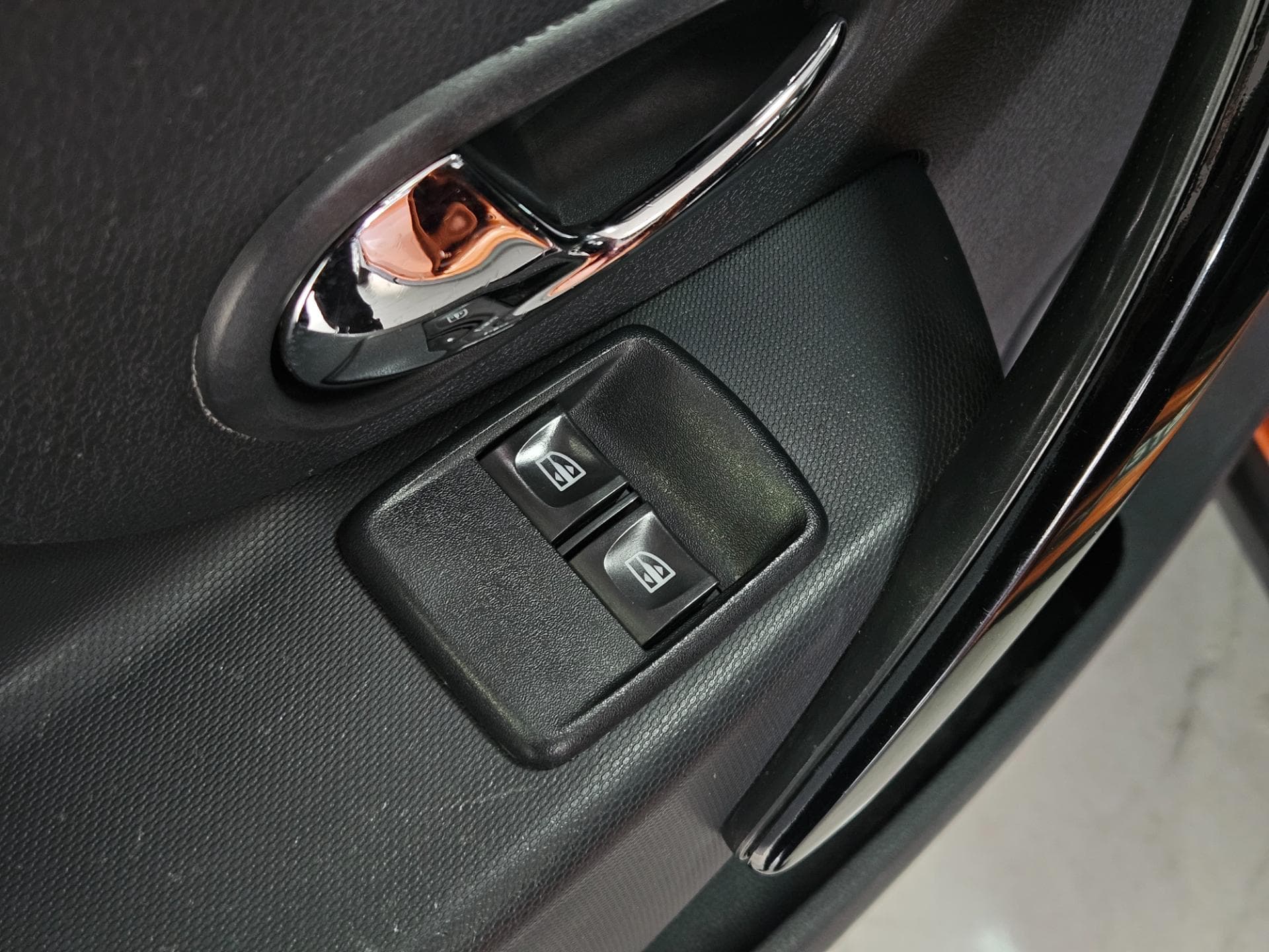 Renault Sandero Step 16r 2015 miniatura 14