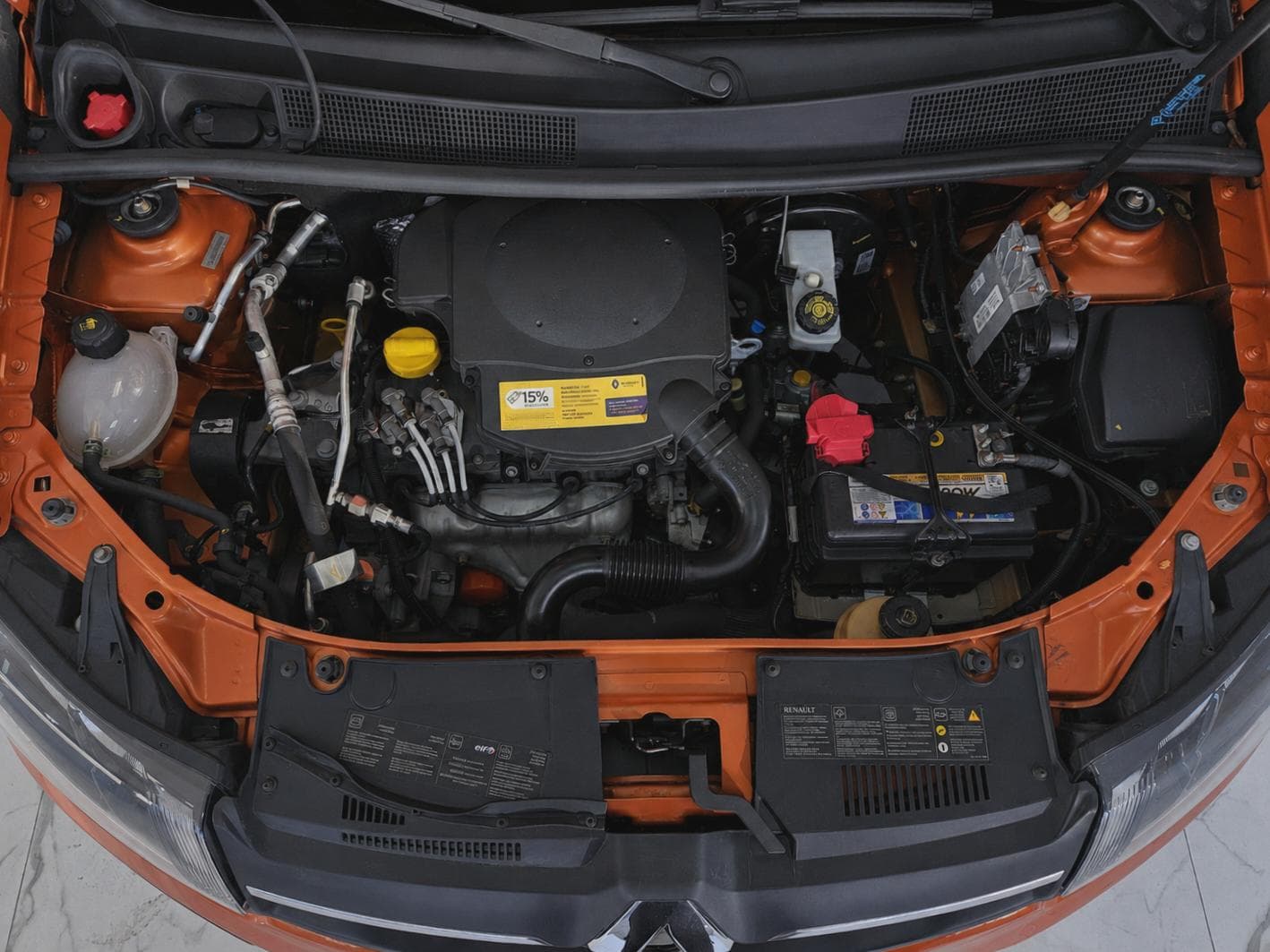 Renault Sandero Step 16r 2015 miniatura 25