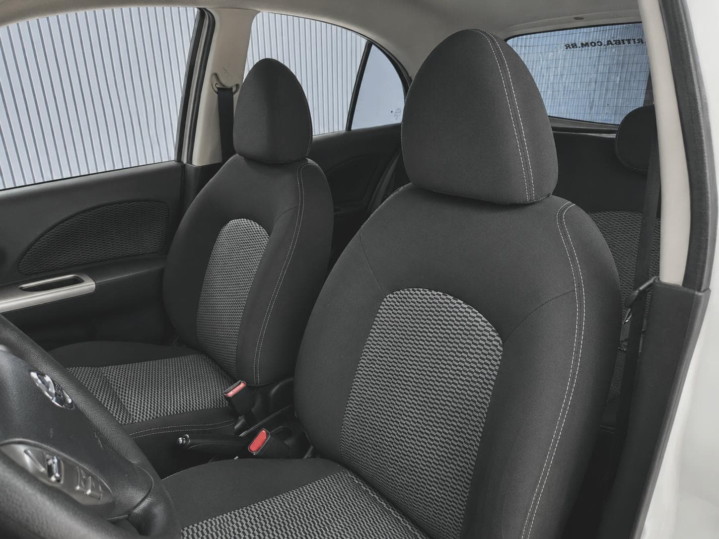 Nissan March 10sv 2015 miniatura 18