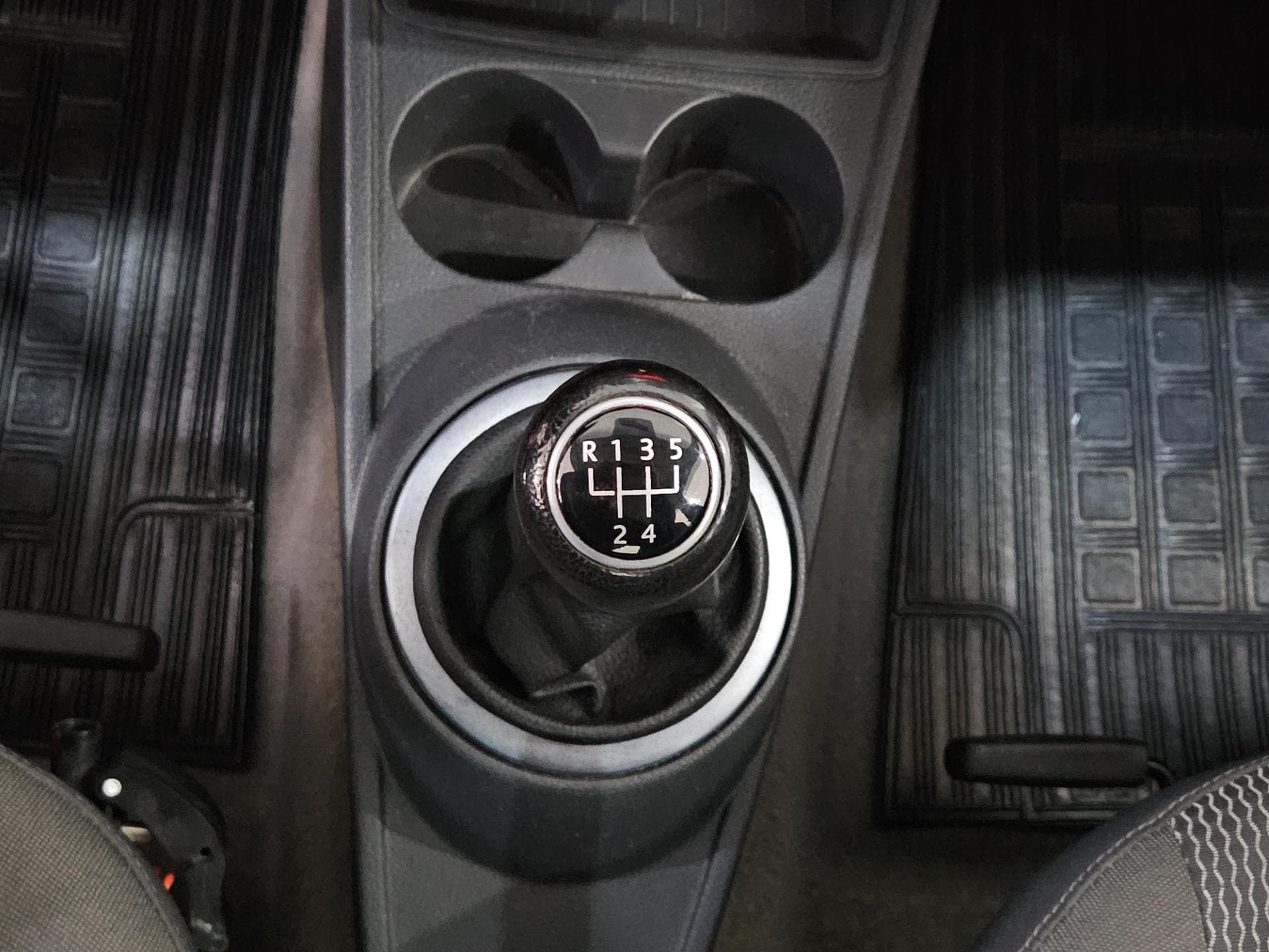 Volkswagen Voyage 1.6 Comfortl 2012 miniatura 11
