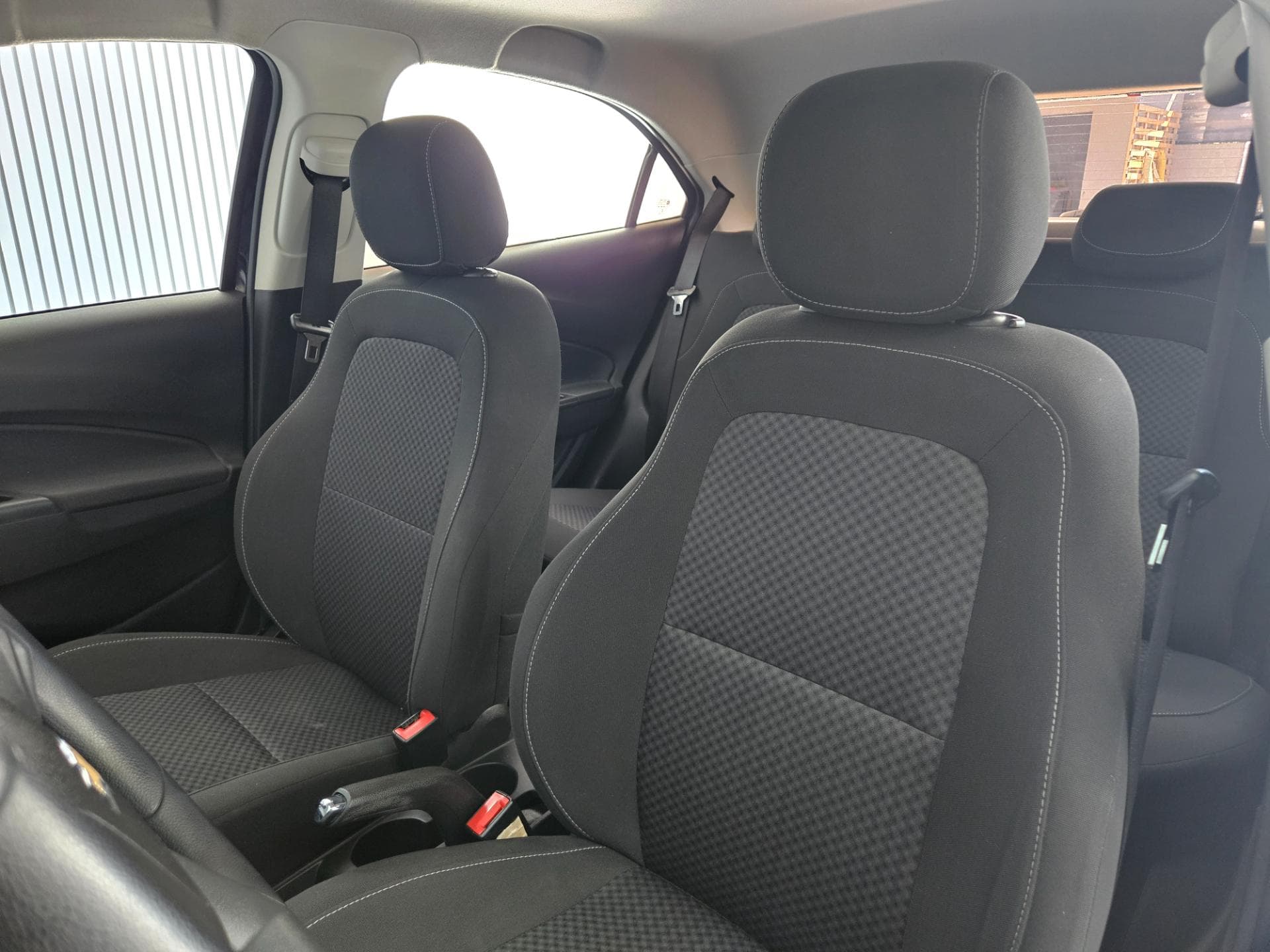 Chevrolet Onix 1.0 Mt Lt 2017 miniatura 18