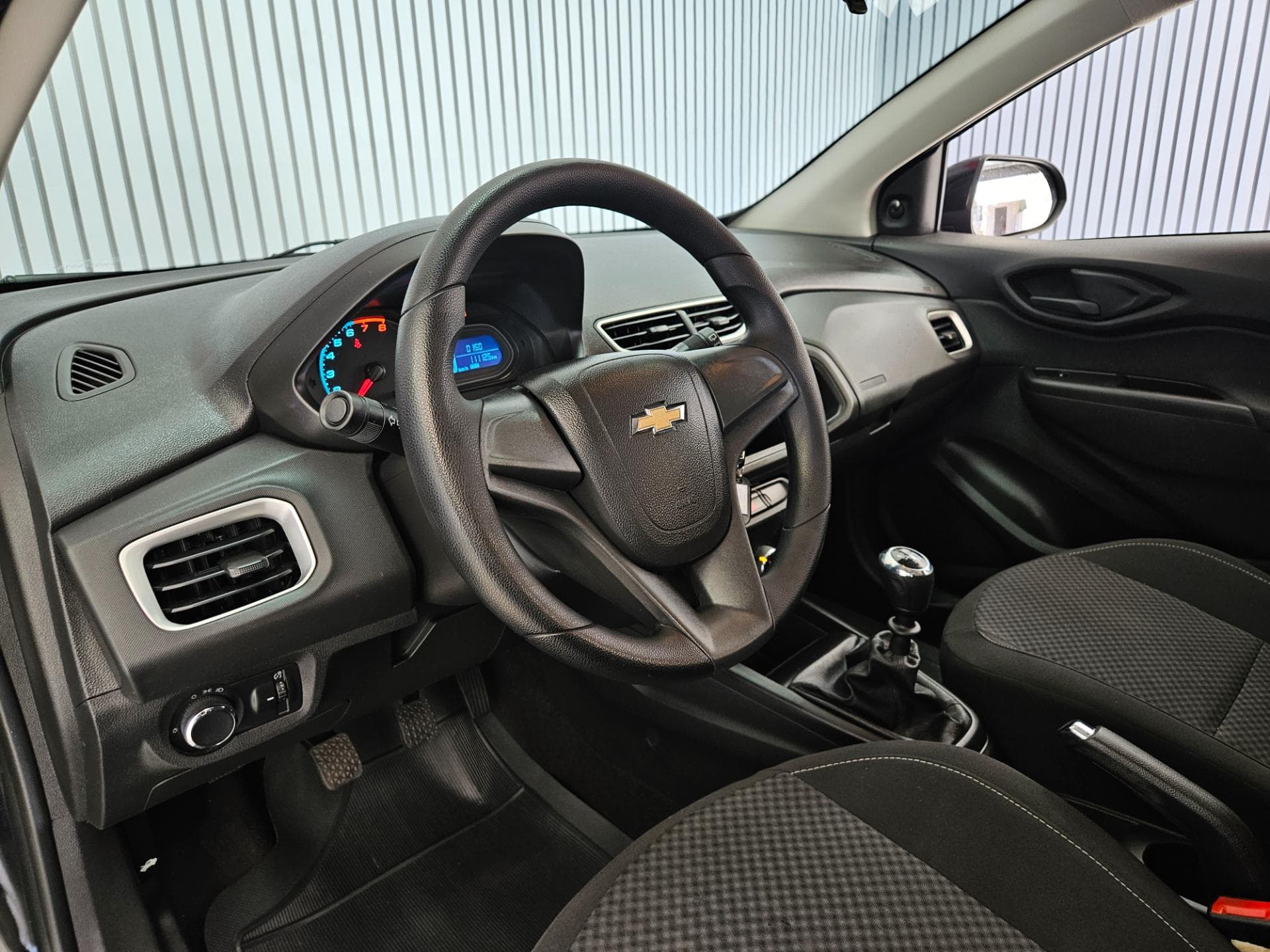 Chevrolet Onix 1.0 Mt Lt 2017 miniatura 14