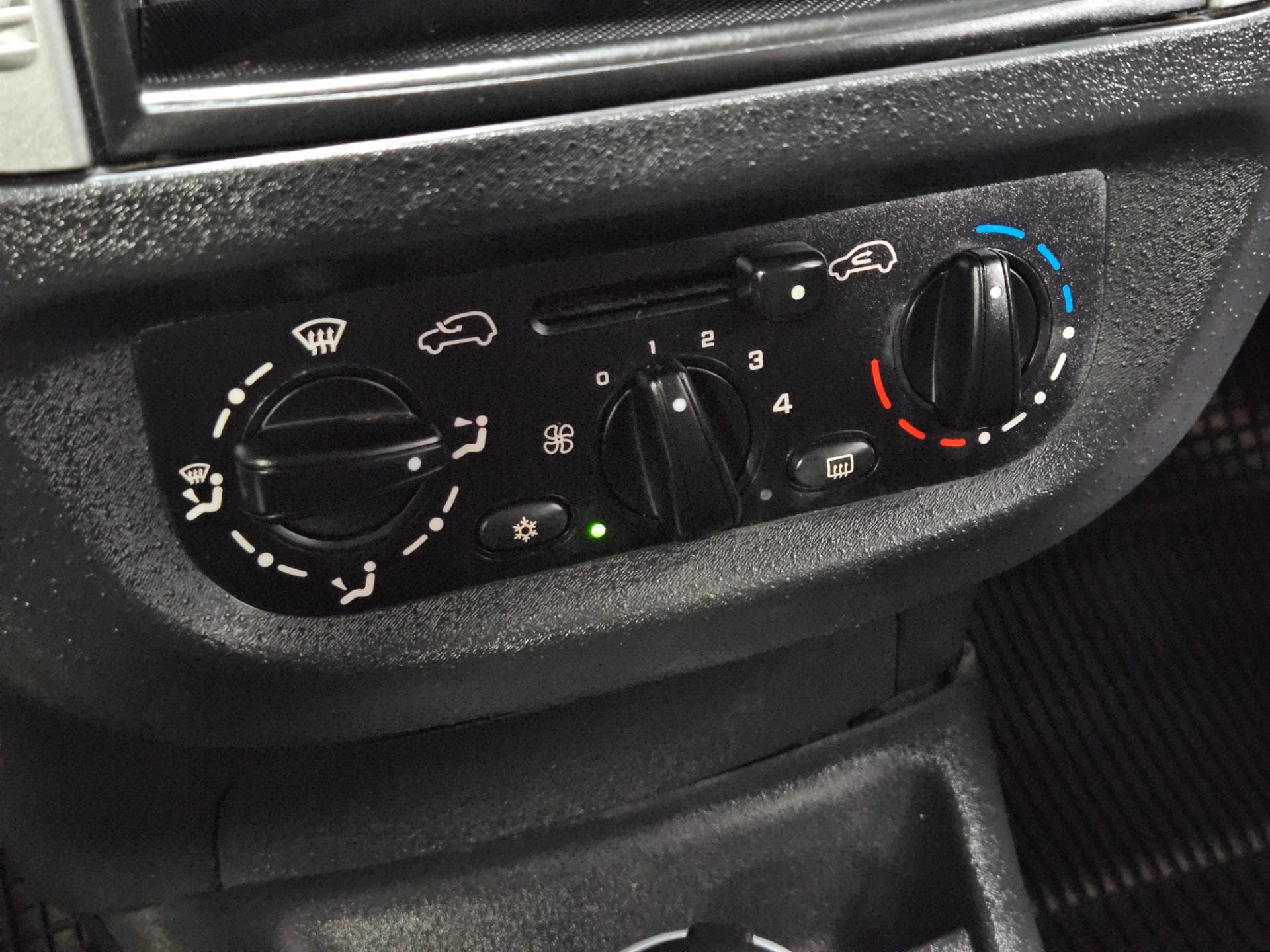 Citroen C3 Glx 14 Flex 2012 miniatura 13