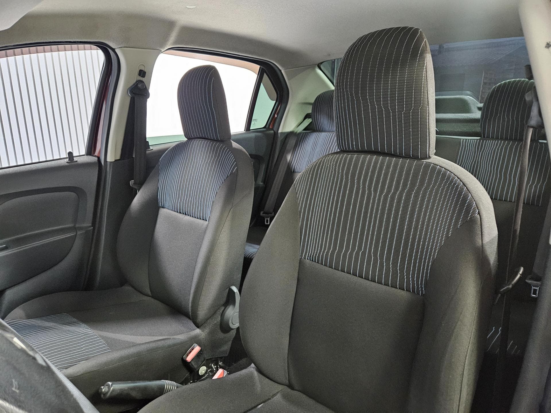 Renault Logan Auth 10 2014 miniatura 17