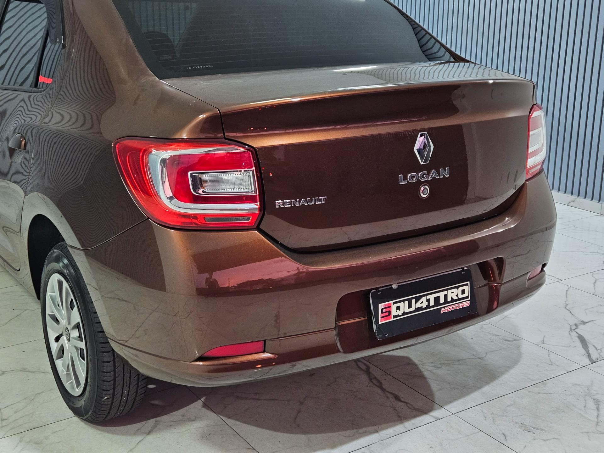 Renault Logan Auth 10 2014 miniatura 20