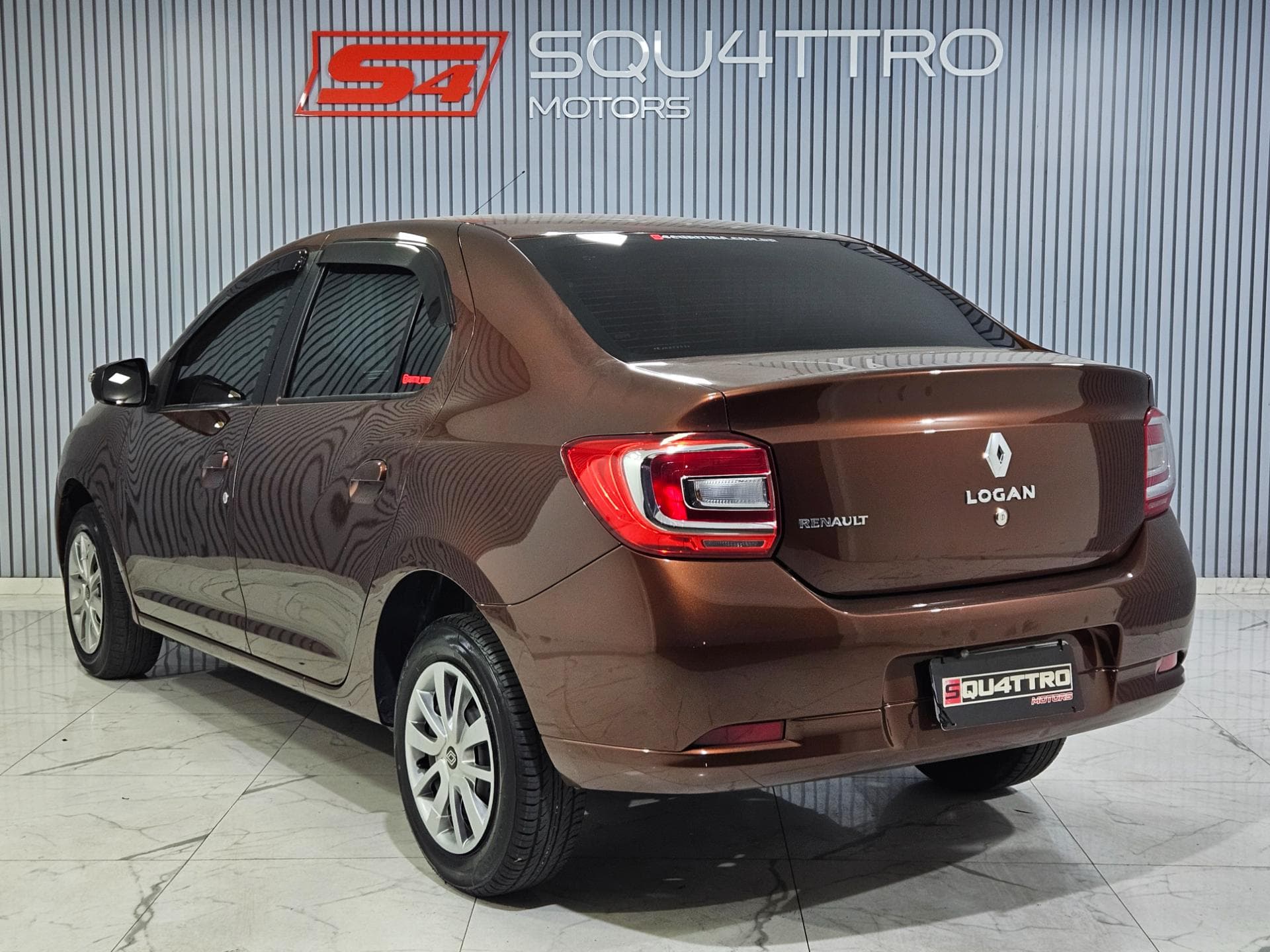 Renault Logan Auth 10 2014 miniatura 6