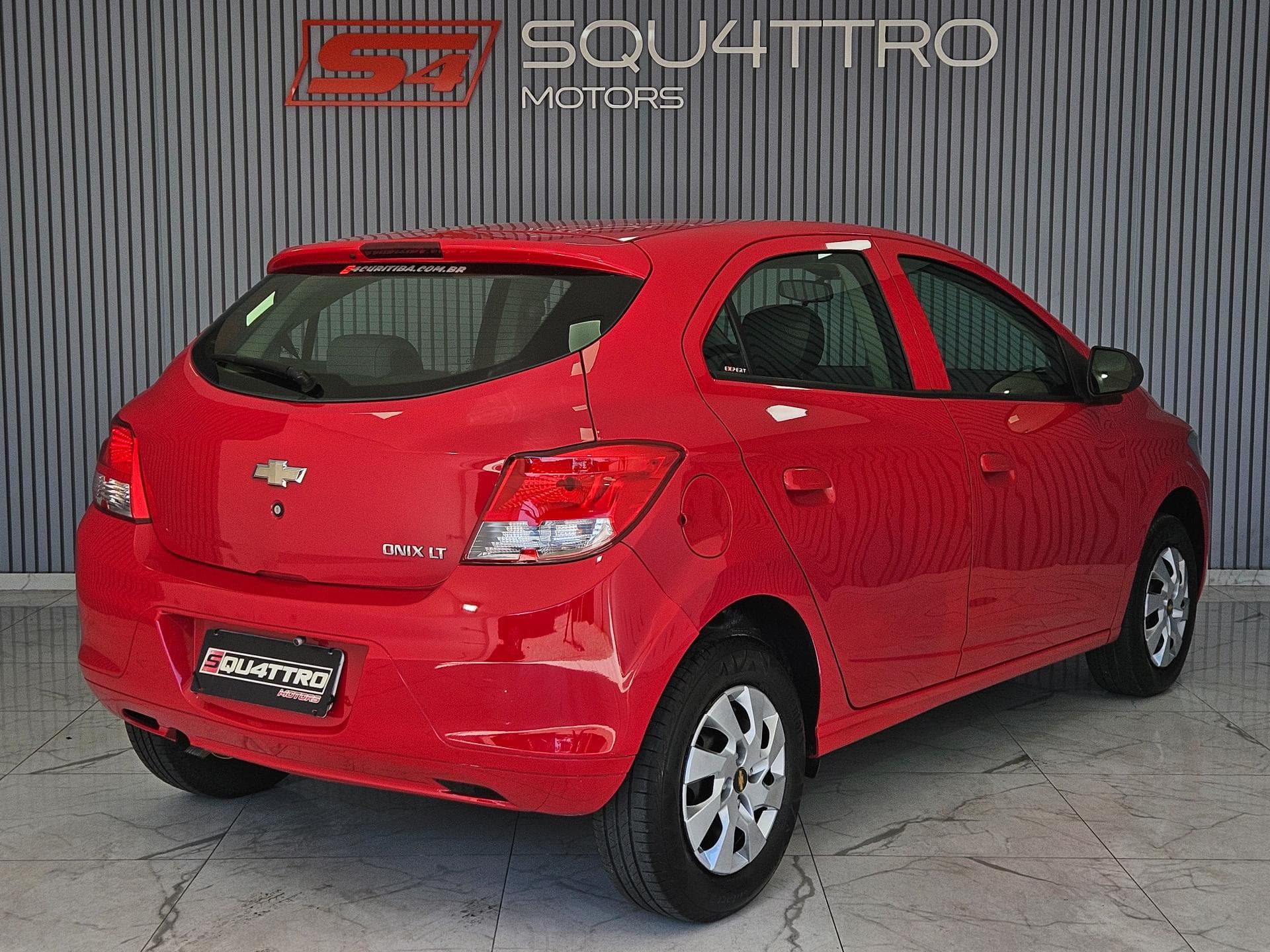 Chevrolet Onix 1.0 Mt Lt 2015 miniatura 4