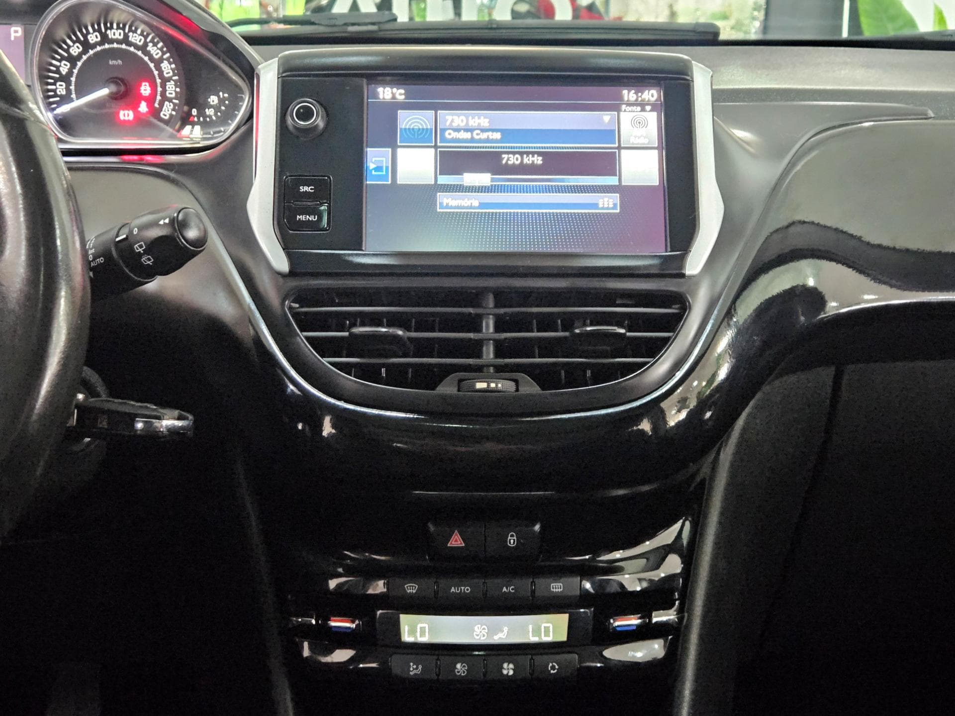Peugeot 2008 Griffe 1.6 Flex 16v 5p Aut 2017 miniatura 10