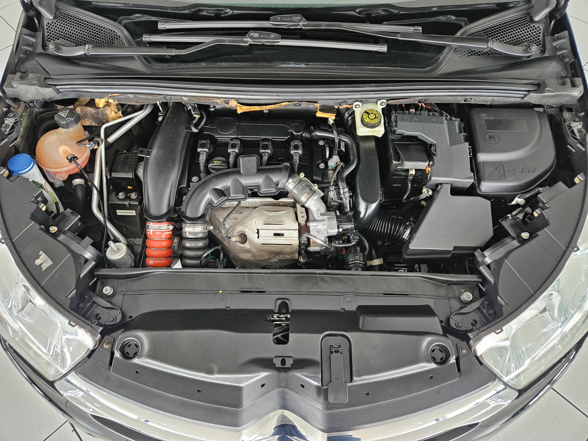 Citroen C4 Lounge Automatico Thp Tend 2017 miniatura 24
