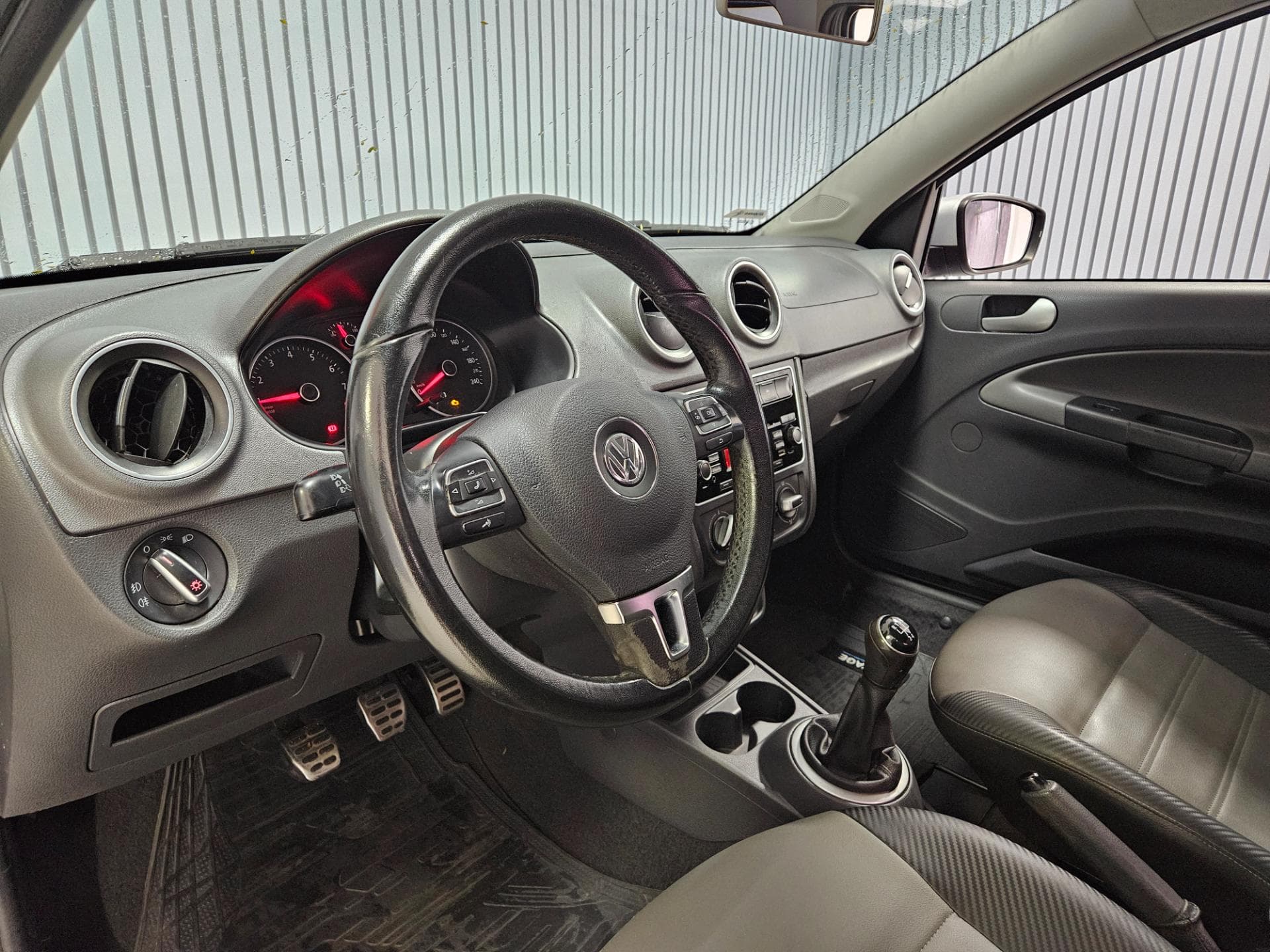 Volkswagen Novo Voyage Hl Mbv 2015 miniatura 13