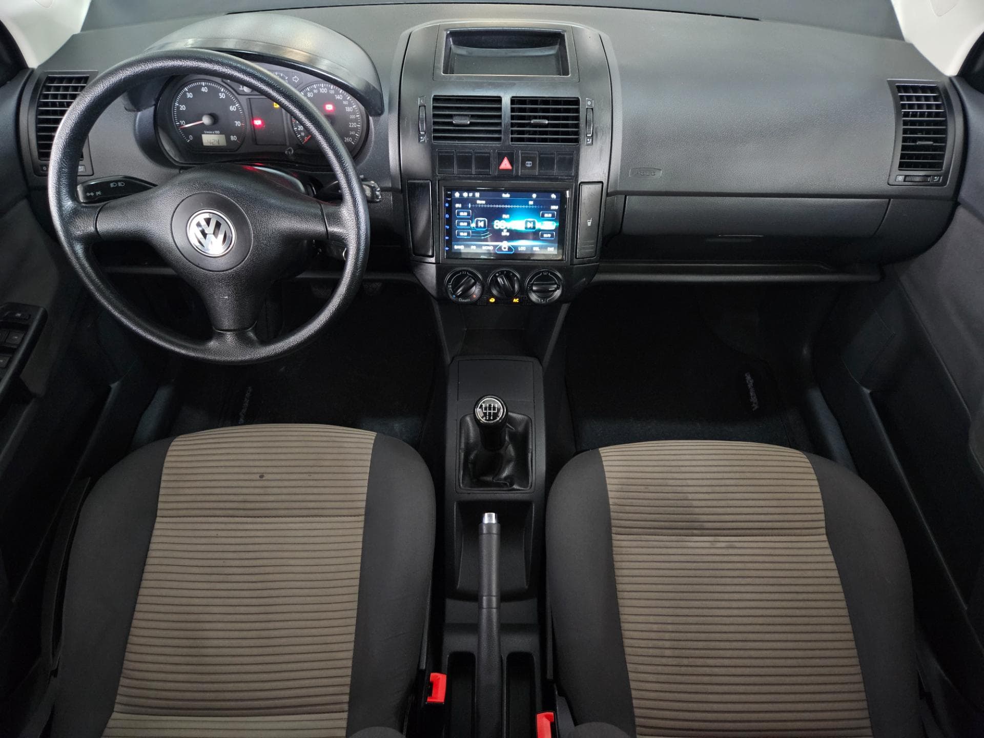 Volkswagen Polo Sedan 2.0 8v 4p 2007 miniatura 9