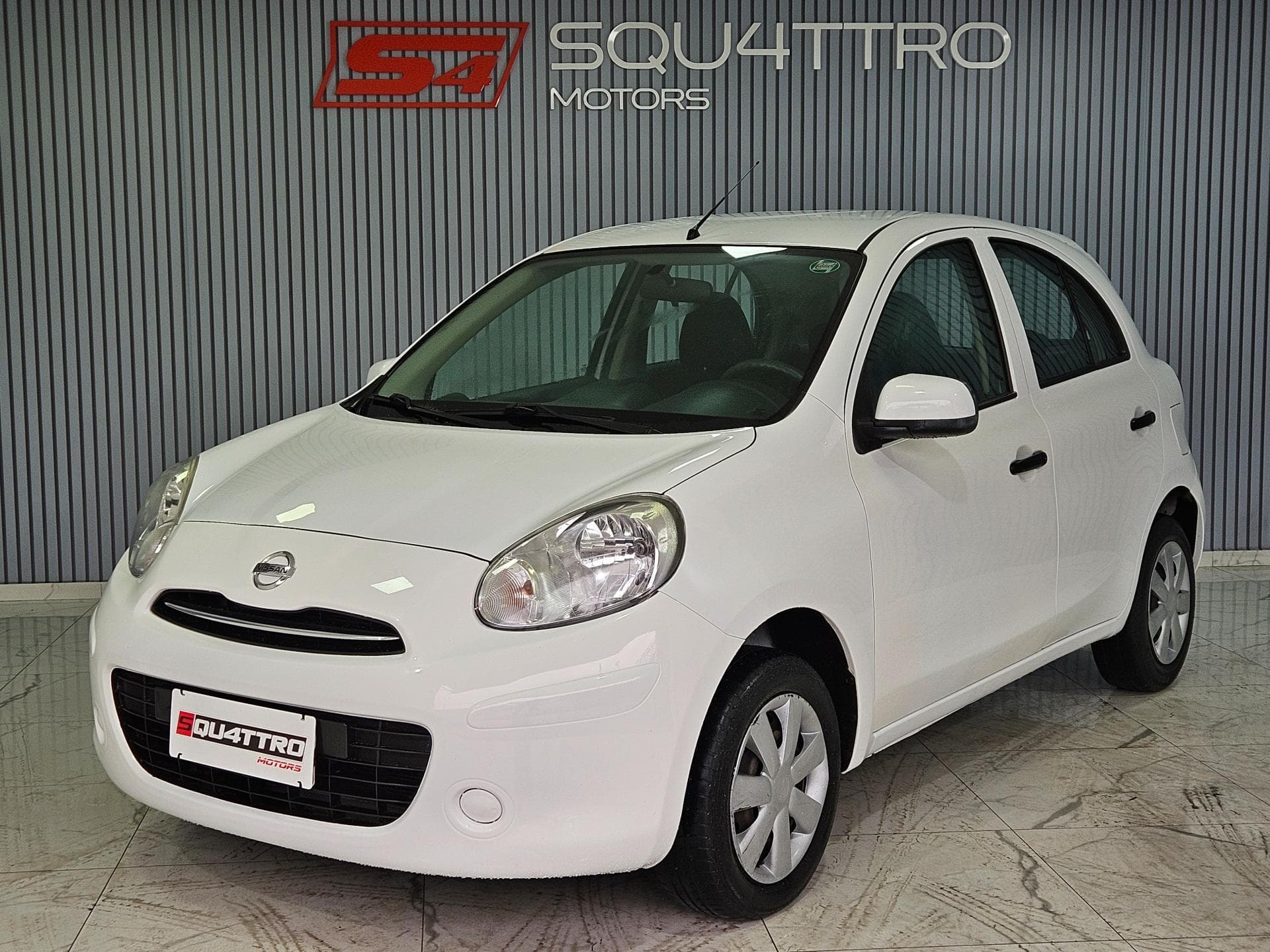Nissan March 10s Flex 2012 foto 1