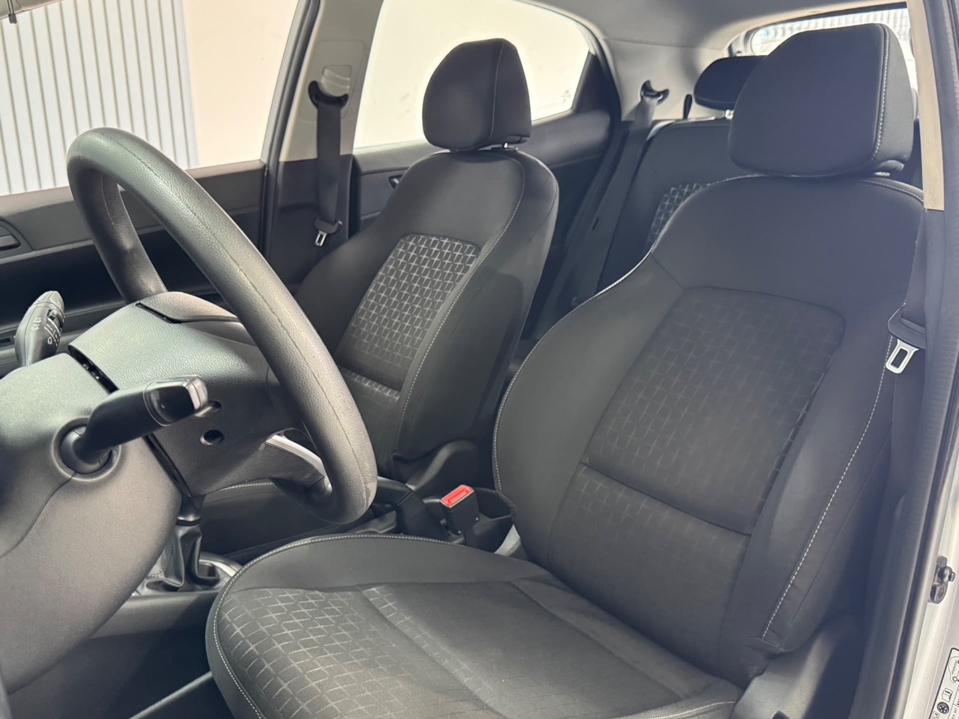 Hyundai Hb20 10m Comfort 2023 miniatura 13