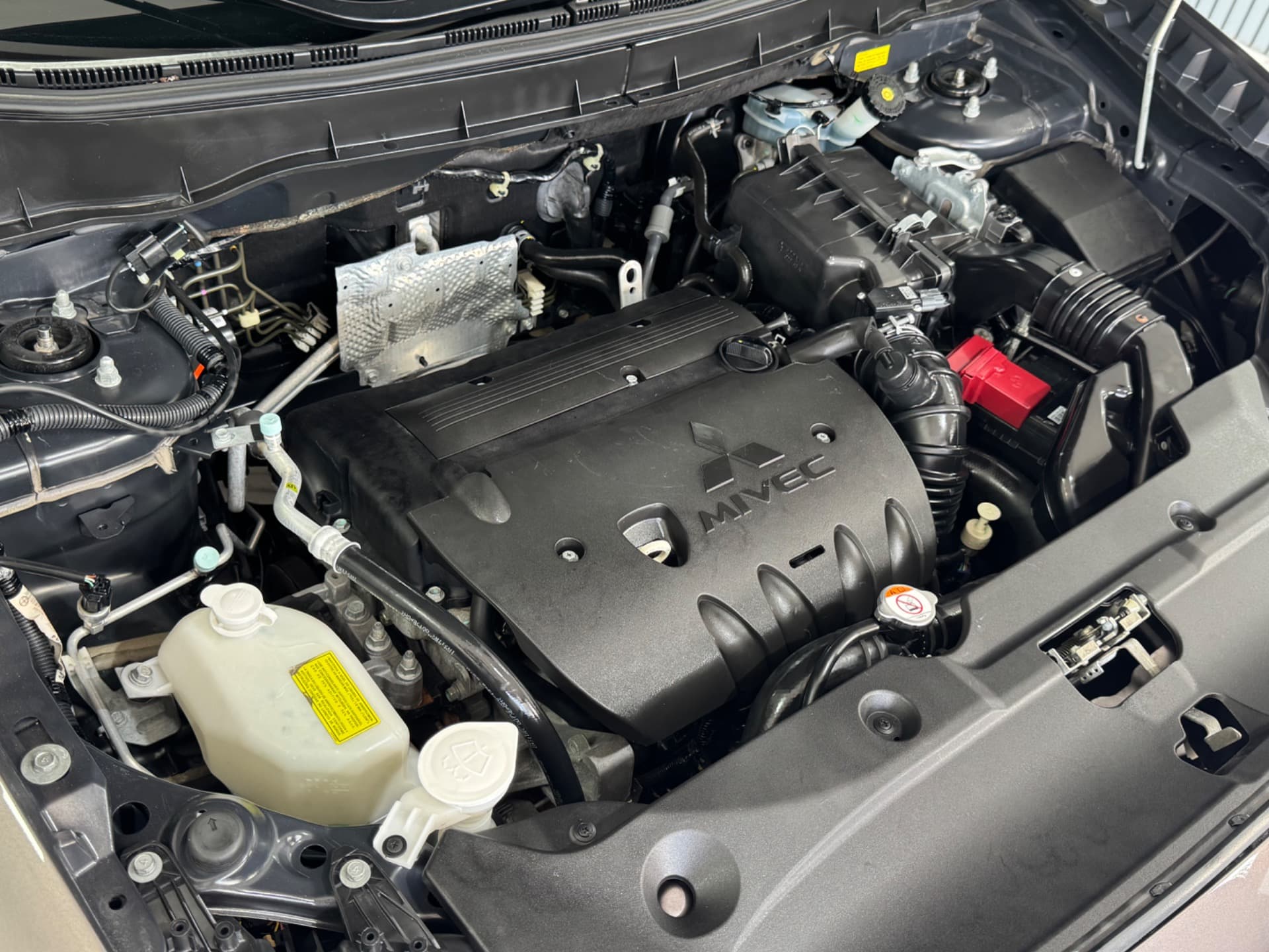 Mitsubishi Asx 2.0 Cvt 2016 miniatura 18