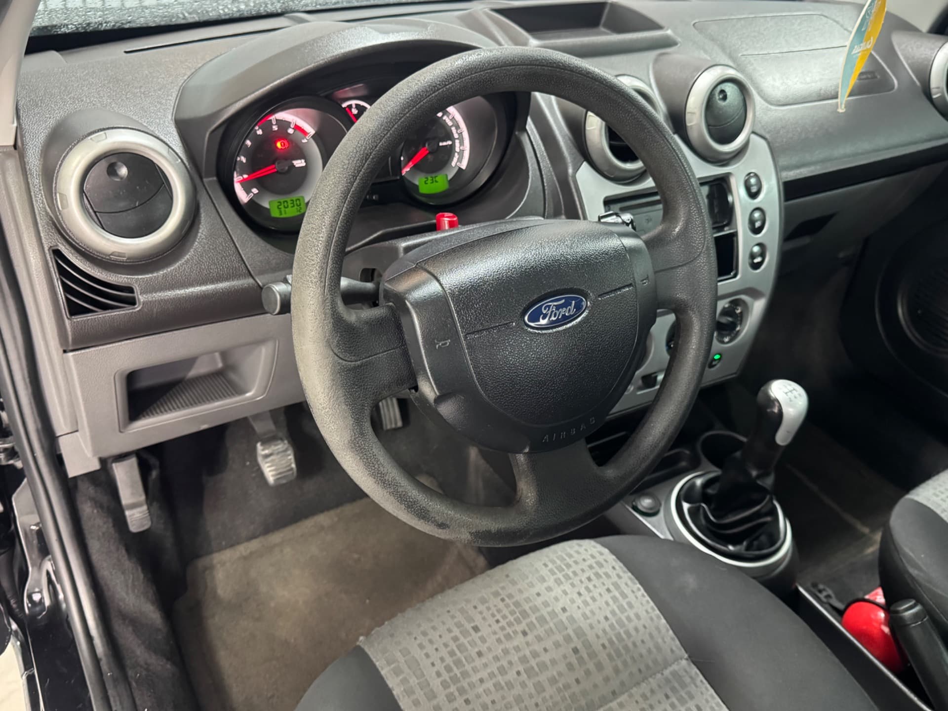 Ford Fiesta Sedan1.6flex 2014 miniatura 10