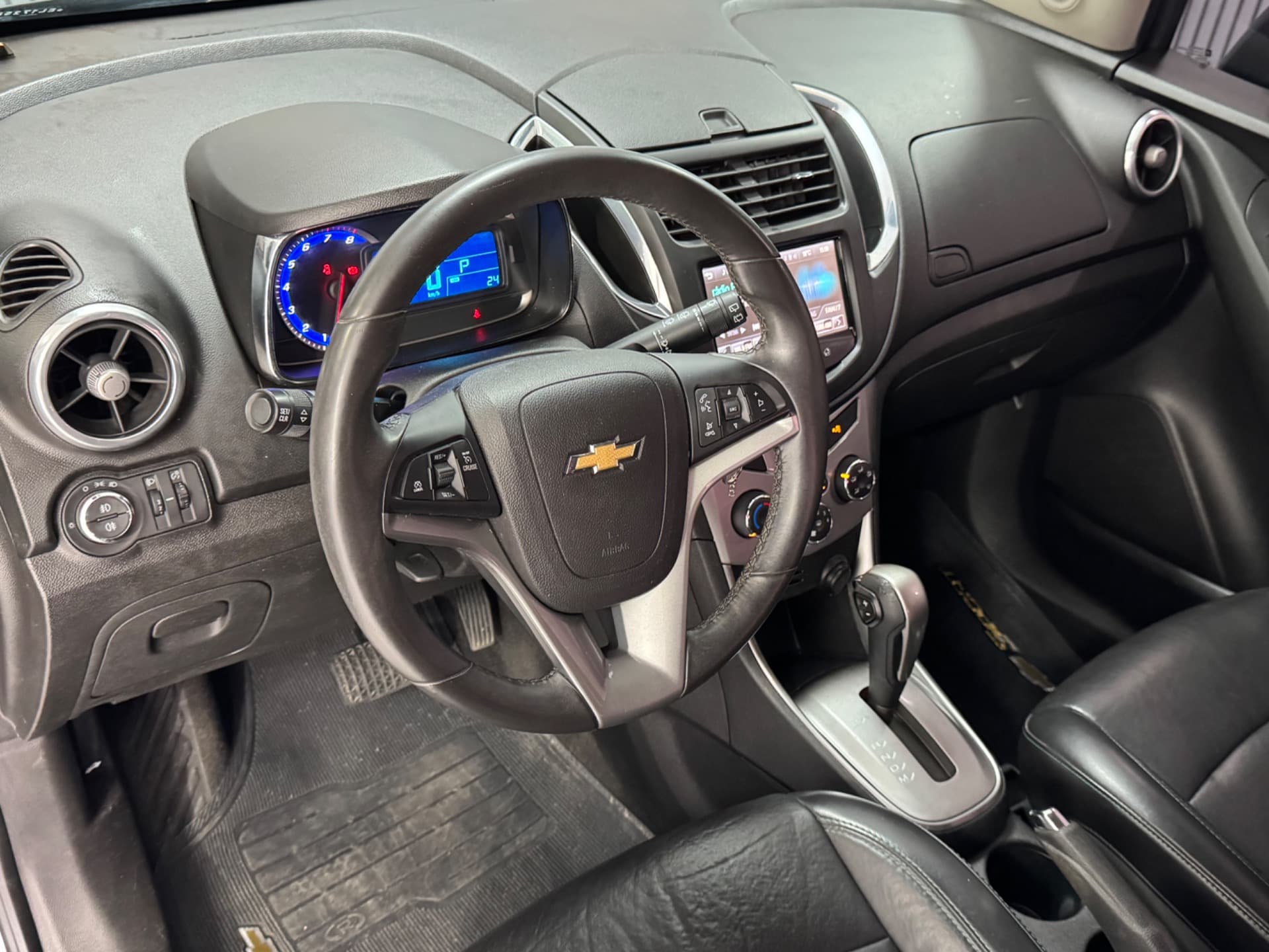Chevrolet Tracker Ltz At 2014 miniatura 10