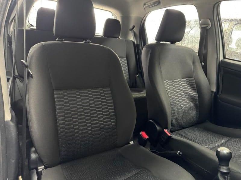 Toyota Etios Hb X 2015 miniatura 7