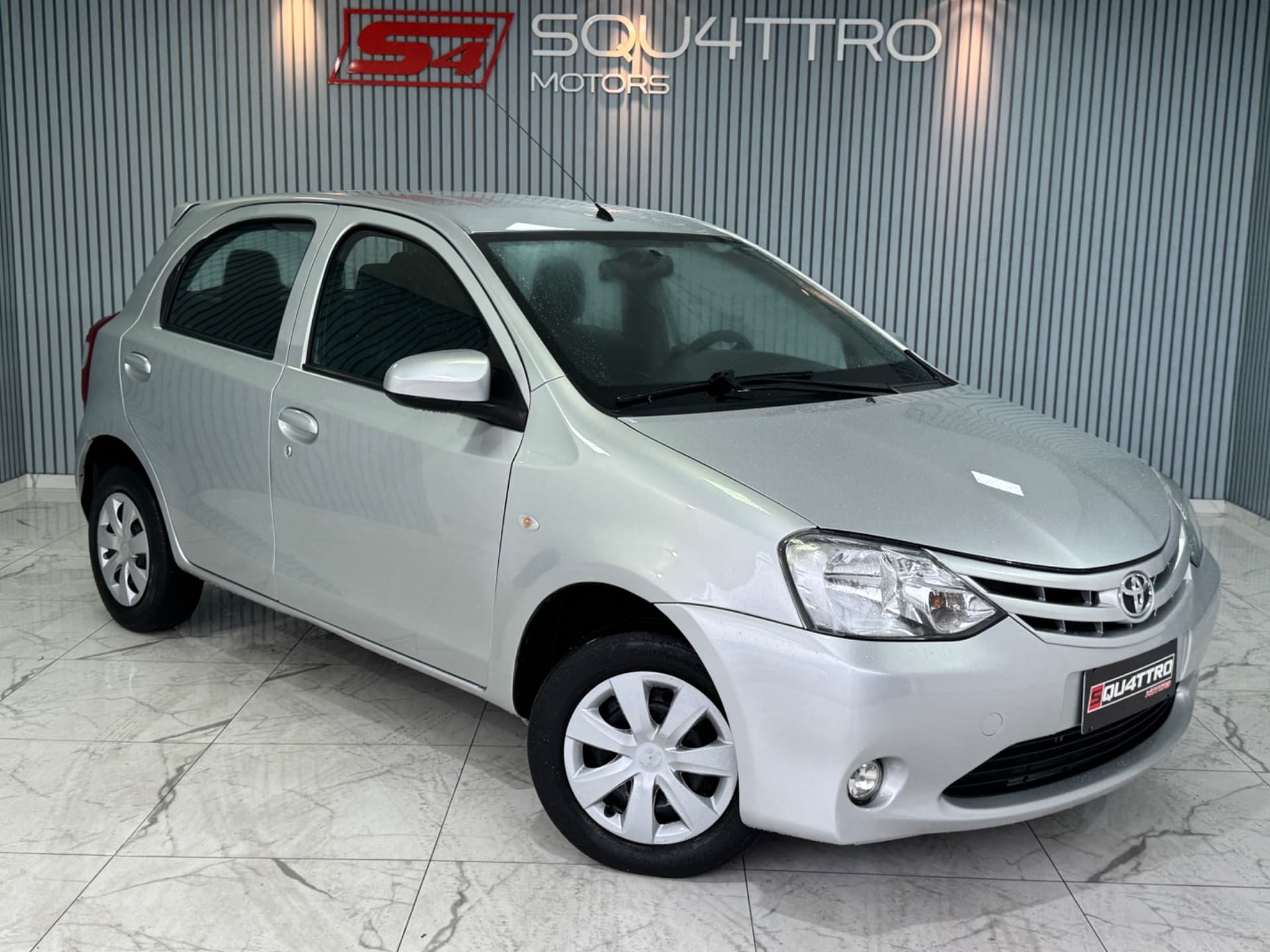 Toyota Etios Hb X 2015 miniatura 3