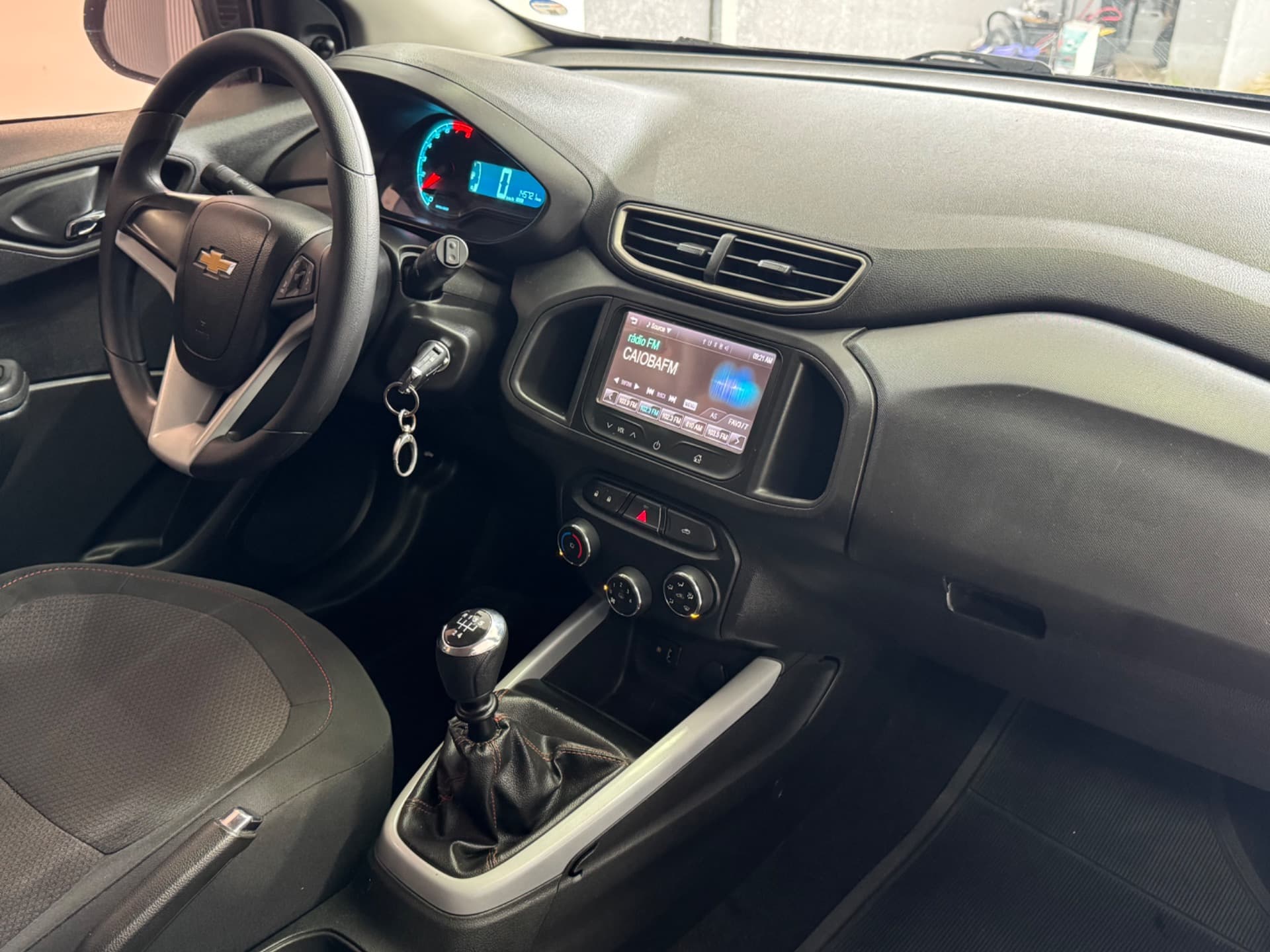 Chevrolet Onix 1.4mt Lt 2016 miniatura 8