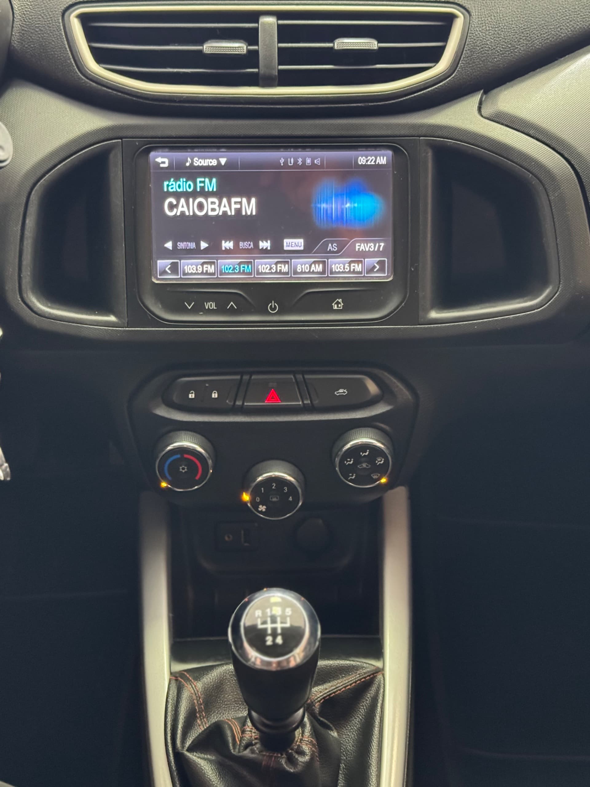 Chevrolet Onix 1.4mt Lt 2016 miniatura 17
