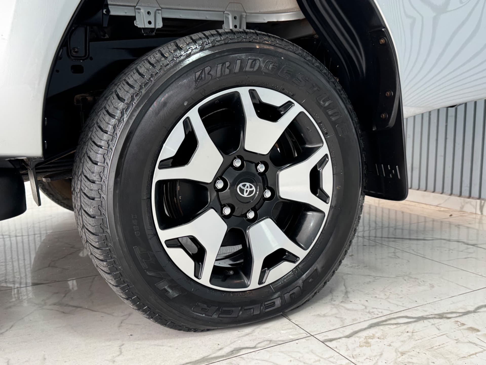 Toyota Hilux 2.8 Srx 4x4 2.8 Tdi 16v Diesel Aut 2020 miniatura 18