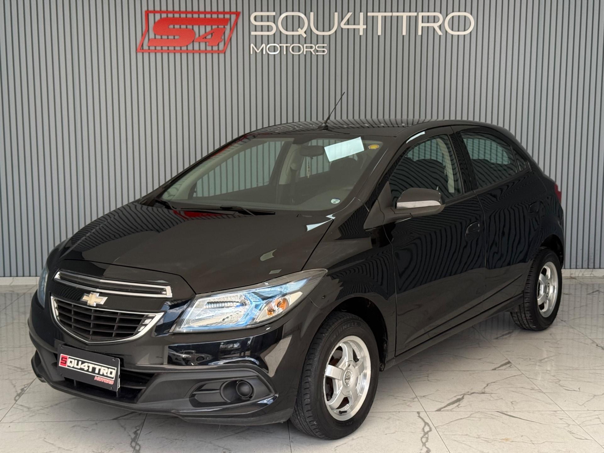 Chevrolet Onix 1.4mt Lt 2013