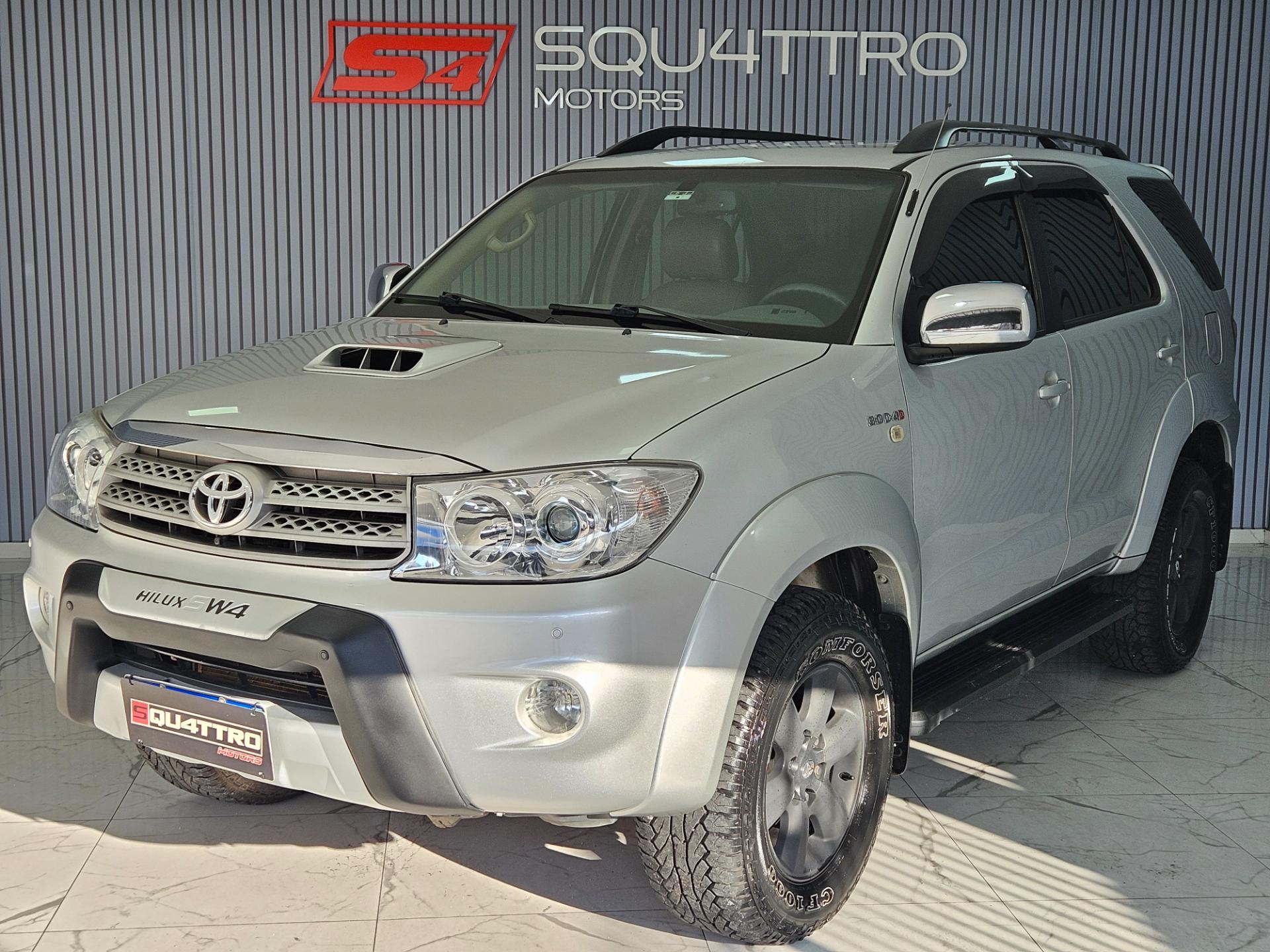 Toyota Hilux Sw4 Srv 4x4 2011