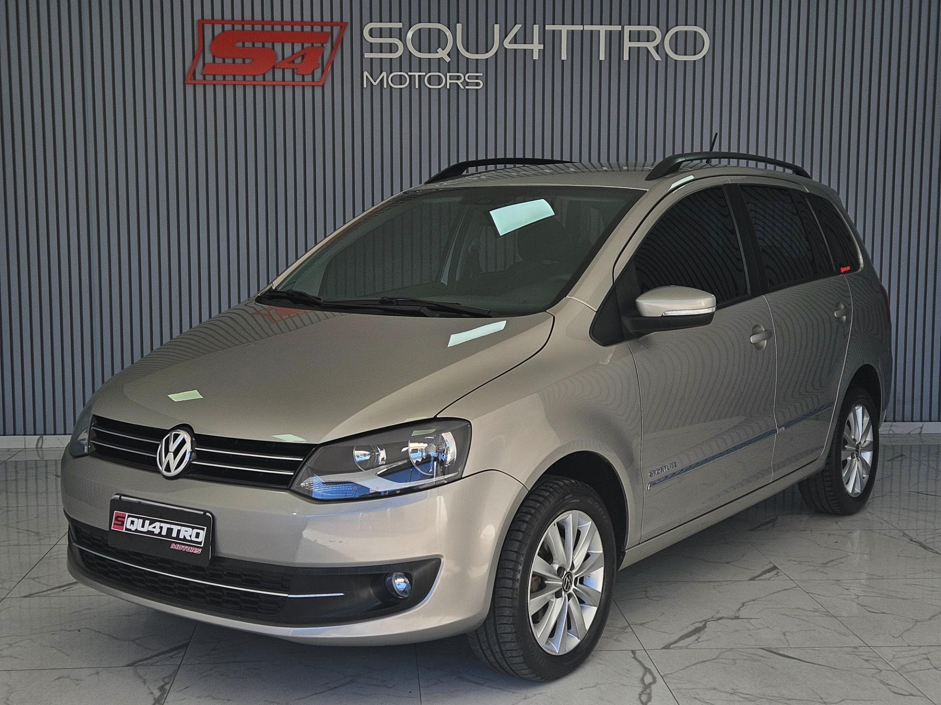 Volkswagen Spacefox Sport.gii 2011