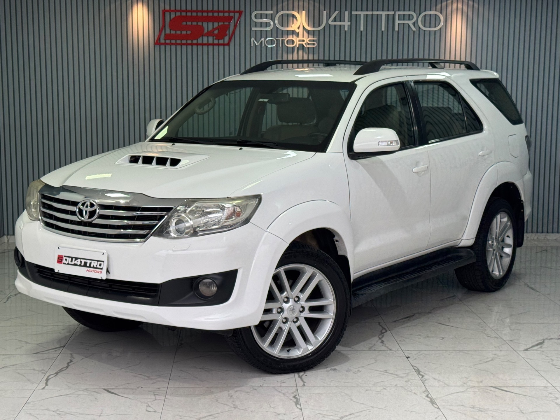 Toyota Toyota Hilux Sw4 Srv4x4 2014
