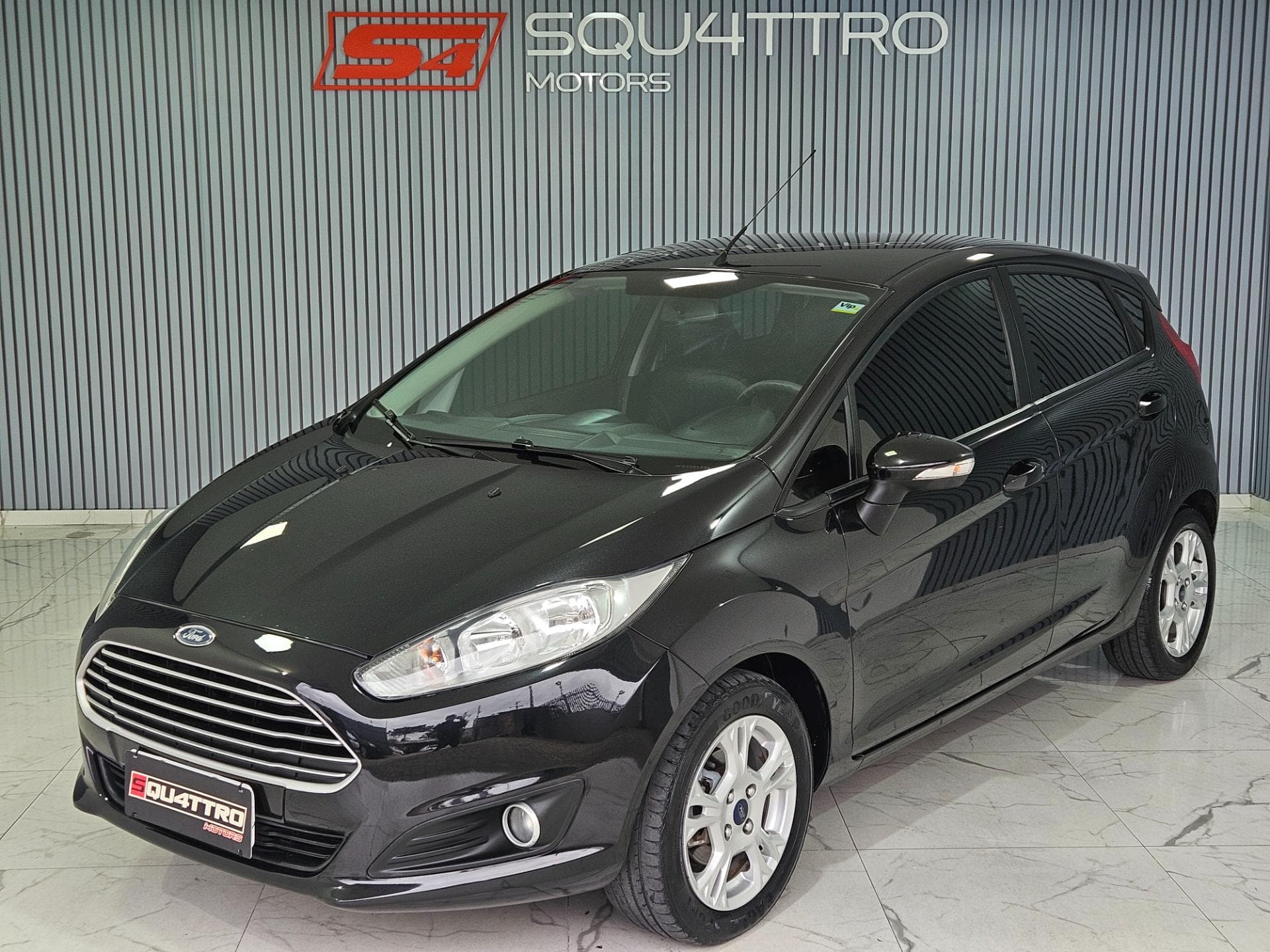 Ford Fiesta Ha 1.6l Se A 2015 foto 1