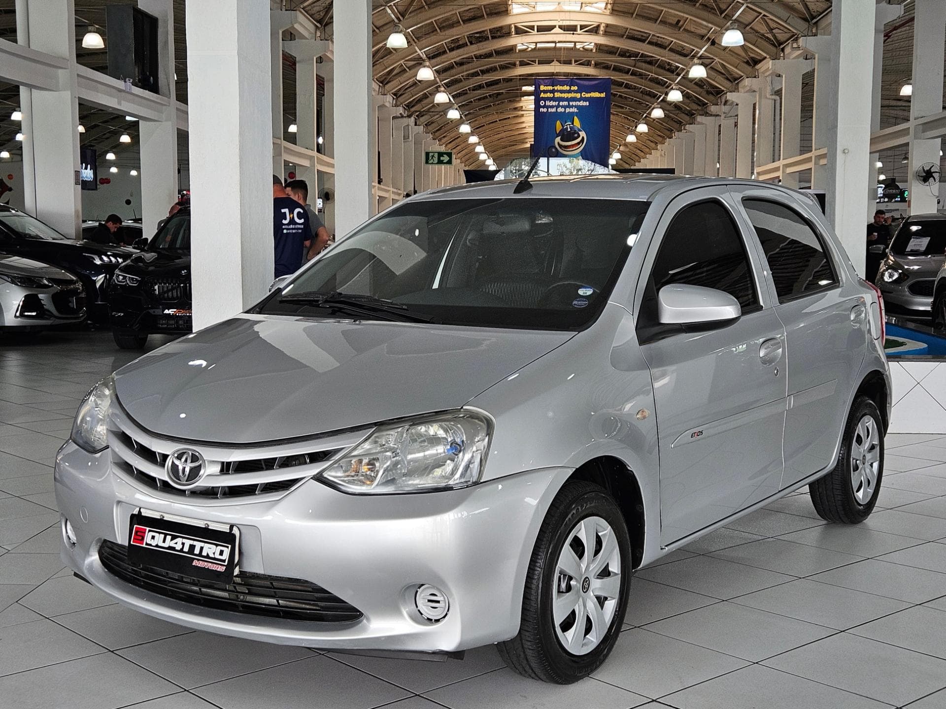 Toyota Etios 1.3 2017 foto 1